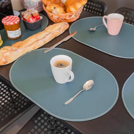 La Petite Terrasse Du Parc * Montfermeil