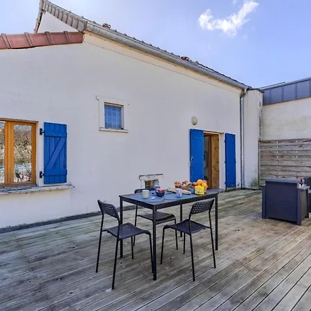 La Petite Terrasse Du Parc Apartment Montfermeil
